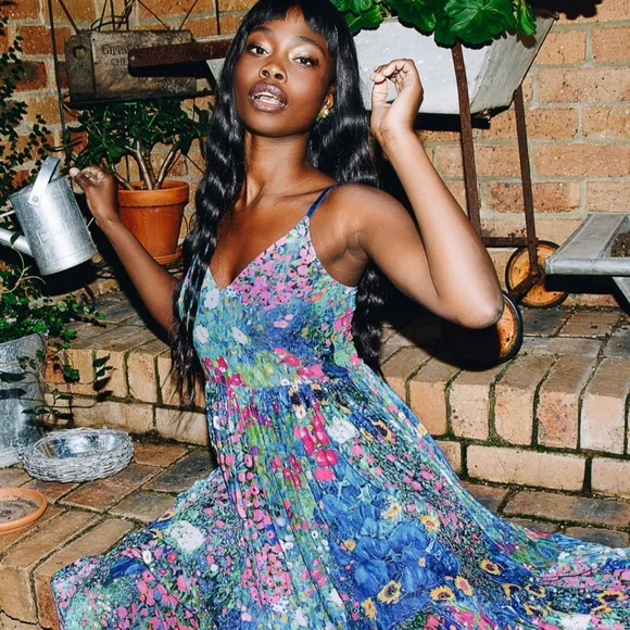 BLACKMILK NWT Klimt Collage Pink Sheer Midaxi Dress Size S - Picture 3 of 12